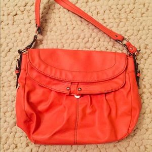 Spring shoulder bag